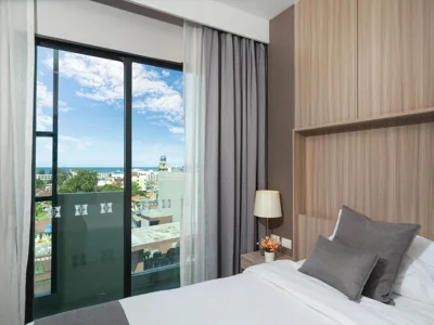 Grand Deluxe Seaview — Patong Bay Residence